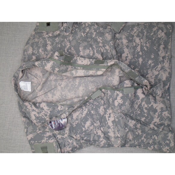 Defender M Digital Camo Men's Size Large BDU Full Zip Army Military Jacket - Picture 9 of 15